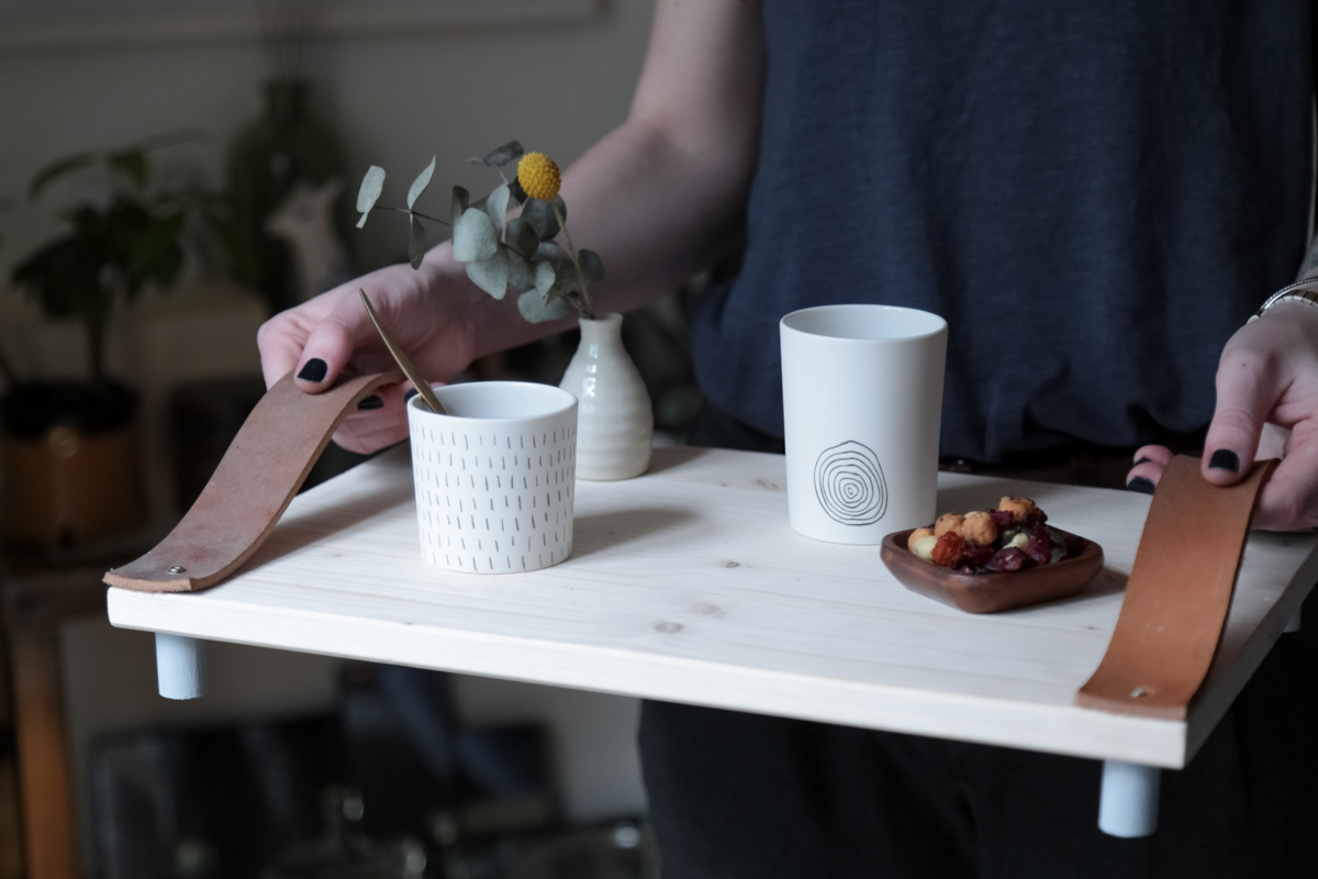 DIY plateau en bois et cuir