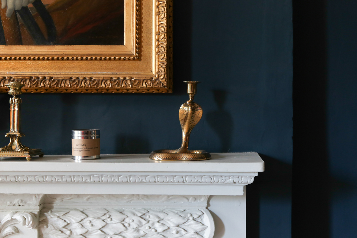 Deans Court Wimborne, Dorset, demeure anglaise historique restaurée avec les peintures Farrow And Ball