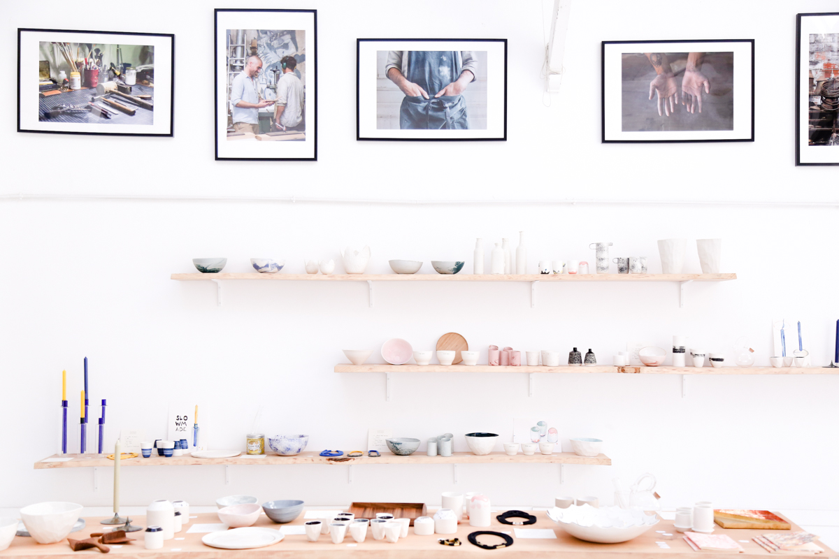 Découvrez L'Atelier Singulier, le concept Hand Made, Slow Made, Well Made qui met à l'honneur l'artisanat français dans un lieu unique à Paris.
