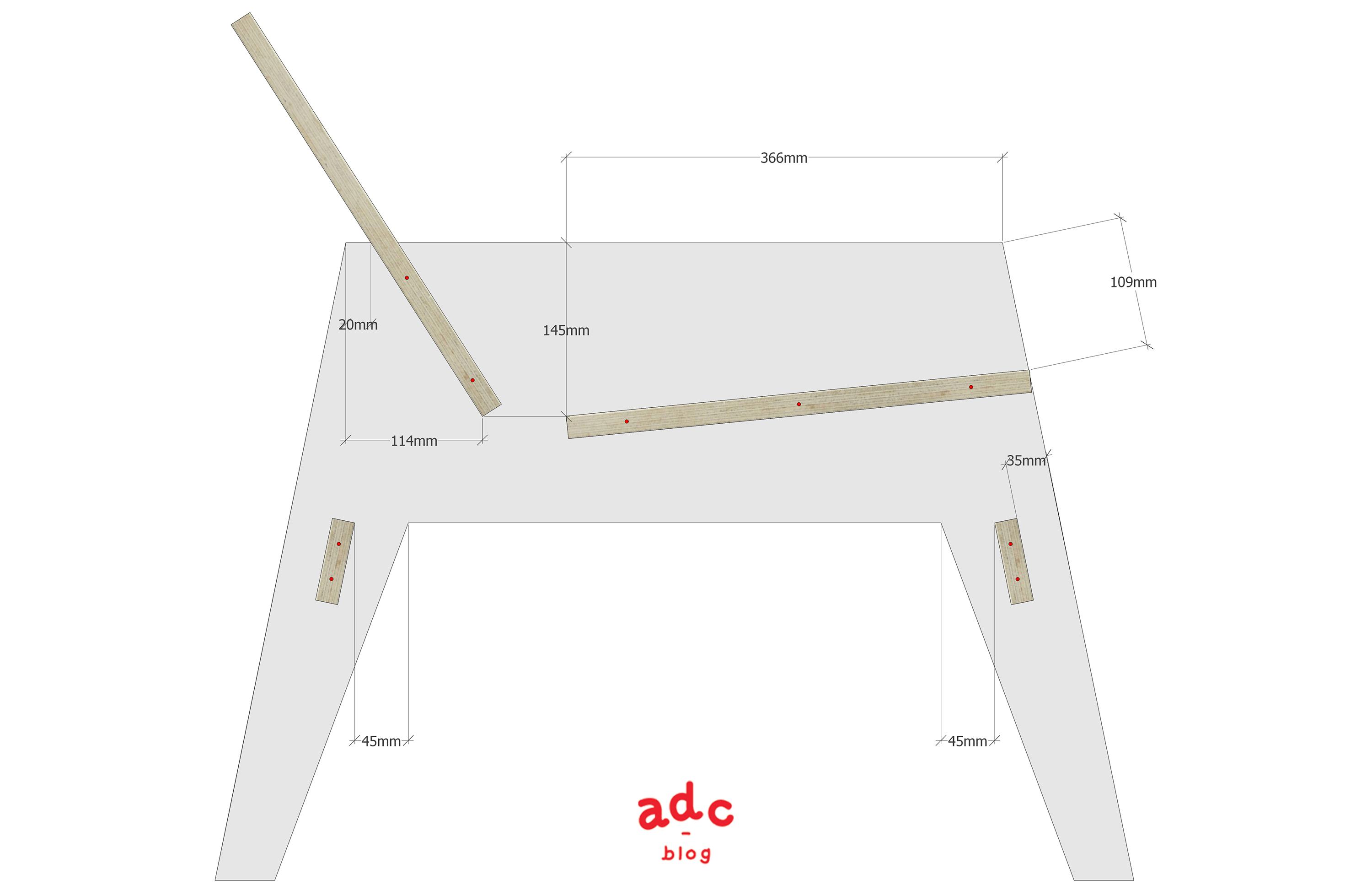 Découvrez comment réaliser un fauteuil design en bois et laiton, un make it imaginé pour Leroy Merlin par le Studio ADC pour vos intérieurs ou vos jardins.